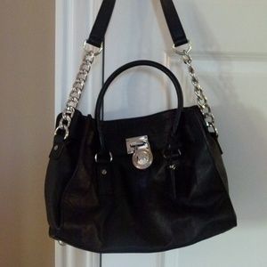 Michael Kors Bags - Michael Kors Hamilton black Michael Kors Bags - Michael Kors Hamilton black